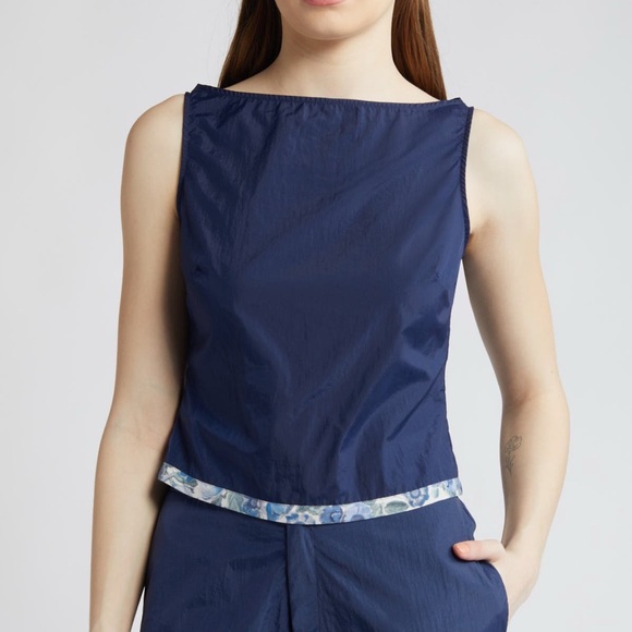 Coming of Age Tops - COMING OF AGE x Liberty London Heidi Rose Print Trim Nylon Top